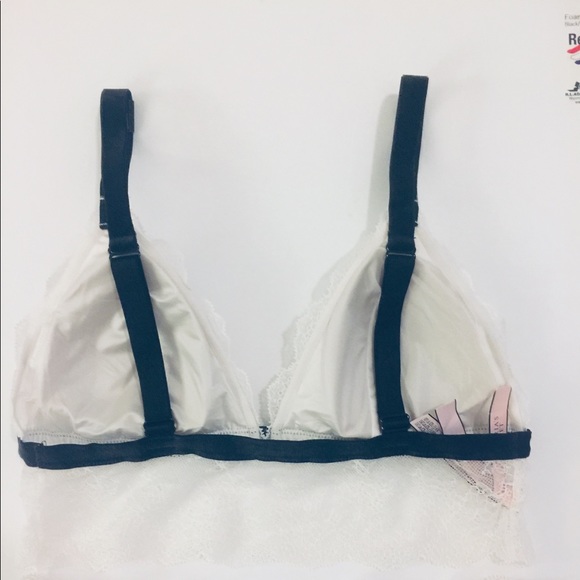 Victoria's Secret Lace Bralette - Picture 4 of 4